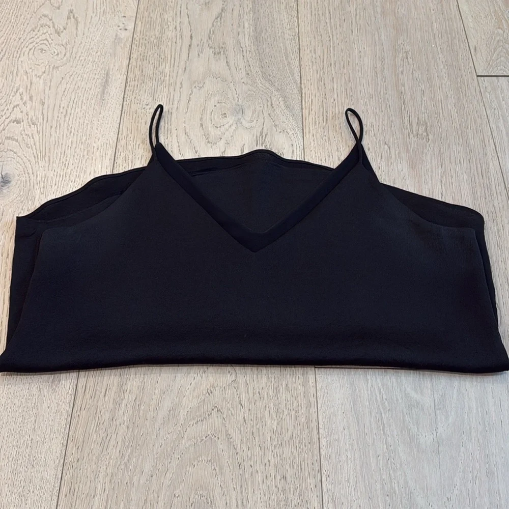 Express Double-V Tank Top w/ Double Layer in Black Size Medium - Picture 4 of 8